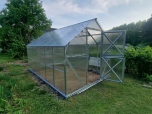 Lietuviškas šiltnamis gaspadinė pigus